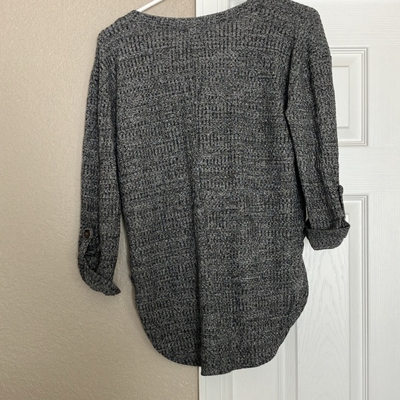 Button down shirt - Picture 3 of 3